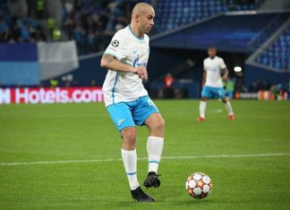 Ларссон уехал в Швецию, а Хвича — в Грузию. Главные потери клубов РПЛ во время внезапного трансферного окна