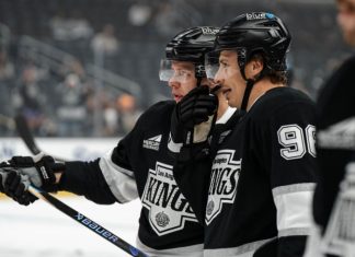 Артемий Панарин набрал очки в своих дебютных матчах за все четыре команды НХЛ в карьере