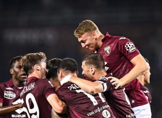 Фанаты «Торино» высыпали навоз перед тренировочной базой в знак протеста