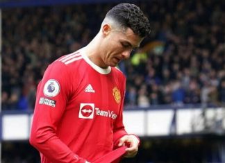 «Возомнил себя Богом». Роналду под огнём критики, а дело о разбитом телефоне может повлиять на его планы