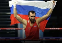 Наша золотая семёрка с флагом! Изучили всех чемпионов мира из России