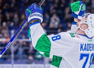«Салават Юлаев» продлил контракт с Александром Кадейкиным