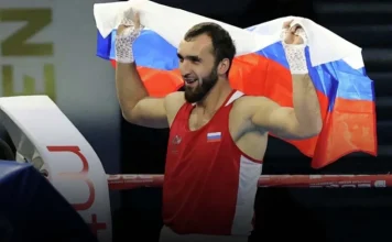 Сборная России с флагом едет на ЧМ-2025 по боксу. Главная информация о турнире в ОАЭ