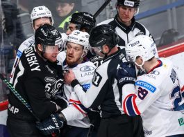 «Трактор» одержал победу над «Ладой», забросив две шайбы в концовке