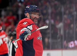 Александр Овечкин вышел на 15‑е место в истории НХЛ по сыгранным матчам