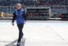 Bild: Макс Ферстаппен получил выговор от Red Bull за скандал с журналистом