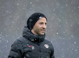 Экс-тренер «Спартака» пропустит ближайший матч «Фенербахче»