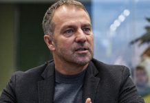 Флик продлит контракт с «Барселоной», пишут СМИ