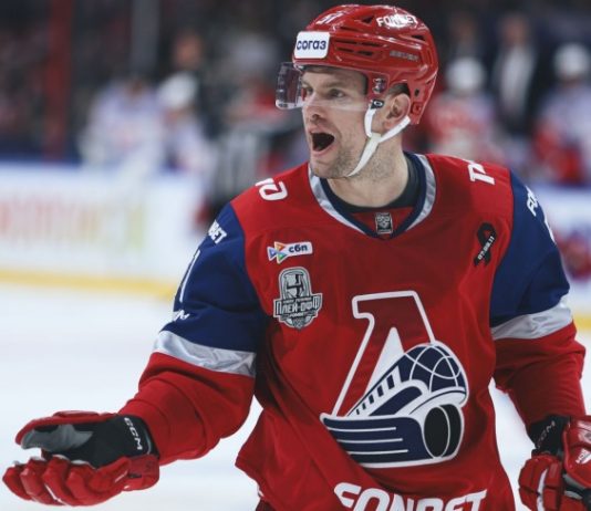 Форвард «Локомотива» Фрейз дисквалифицирован, нападающий «Спартака» Порядин оштрафован