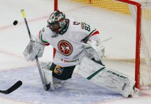 Голкипер «Ак Барса» Билялов повторил бомбардирский рекорд для вратарей в КХЛ