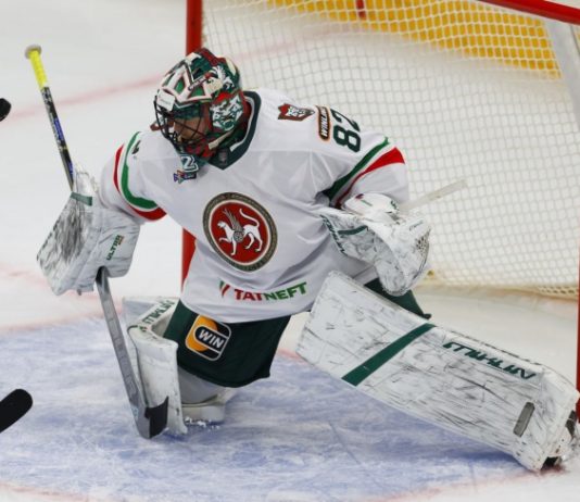 Голкипер «Ак Барса» Билялов повторил бомбардирский рекорд для вратарей в КХЛ