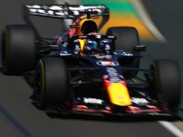 «Я даже вылетел в гравий». Макс Ферстаппен пожаловался на машину Red Bull