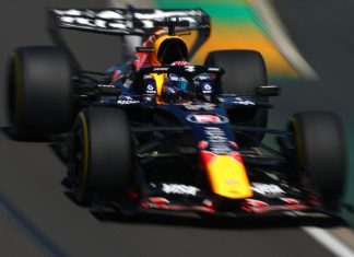 «Я даже вылетел в гравий». Макс Ферстаппен пожаловался на машину Red Bull