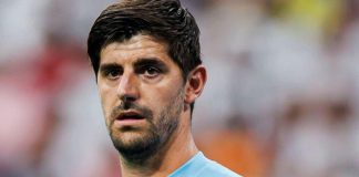 Куртуа пропустит полтора месяца из-за травмы бедра, пишут СМИ