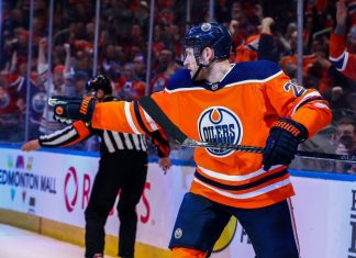 Леон Драйзайтль вышел на третье место по количеству очков в истории «Эдмонтона»