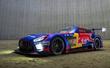 Макс Ферстаппен официально стал гонщиком Mercedes-AMG