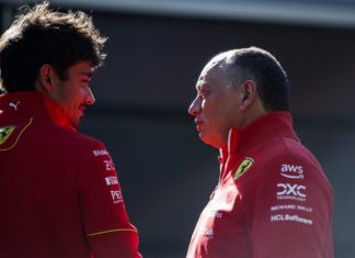 «Нам нужна чья-то голова на блюде!». Монтойя призвал Ferrari не повторять свою главную ошибку