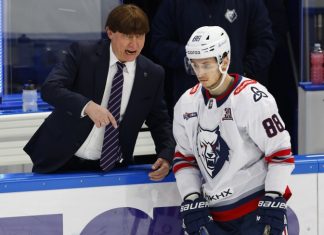 «Неплохой дали отпор сопернику». Форвард «Нефтехимика» — о поражении от «Авангарда»