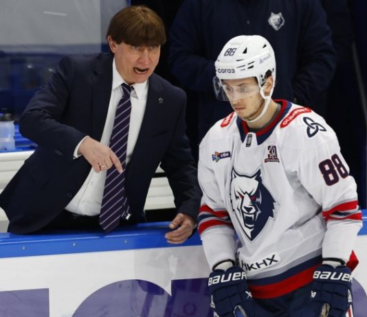 «Неплохой дали отпор сопернику». Форвард «Нефтехимика» — о поражении от «Авангарда»