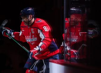 НХЛ сравнила 3-й гол Овечкина «Юте» с чемпионским броском Майкла Джордана на той же арене