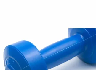 Выбор гантелей для фитнеса: комфорт и эффективность тренировок