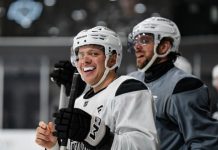 Передача Панарина помогла «Лос-Анджелесу» победить «Айлендерс» и войти в зону плей-офф