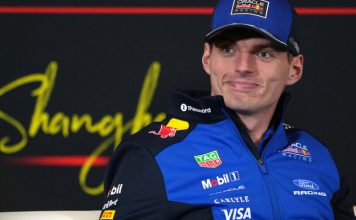 «Ракету пока не нашёл». Макс Ферстаппен сравнил гонки Ф1 с игрой Mario Kart