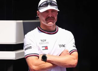 Валттери Боттаса освободили от штрафа в пять позиций на старте Гран При Австралии