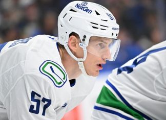 «Ванкувер» обменял защитника Тайлера Майерса в «Даллас»