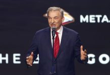 Вячеслав Быков высказался о переизбрании Третьяка на пост президента ФХР