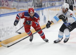 Защитник ЦСКА Холлоуэлл вспомнил о своём опыте игры в Северной Америке