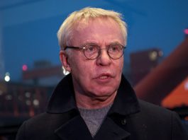 «Адмирал» поздравил Вячеслава Фетисова с днём рождения