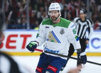 Агент Евгения Кузнецова рассказал, есть ли на данный момент интерес к хоккеисту в НХЛ