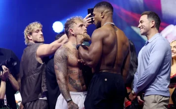 Бой Джошуа и Пола слишком опасен. Это шутки со смертью