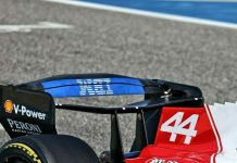 «Это вообще легально?». Технический директор McLaren – про крыло-перевертыш Ferrari