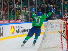 Форвард «Салавата» Максим Кузнецов забросил четвёртую шайбу в серии с «Автомобилистом»