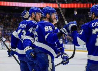 Гол Кучерова помог «Тампе» обыграть в овертайме «Монреаль» во втором матче плей-офф НХЛ