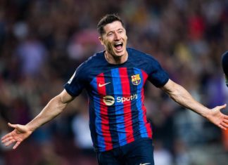 Гол Левандовского в концовке принес «Барселоне» победу над «Атлетико»
