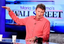 Игровой свитер Уэйна Гретцки продали на аукционе за рекордные $ 2,8 млн