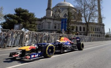 Юки Цунода вернулся за руль машины Red Bull Racing
