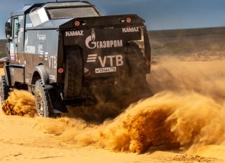 КАМАЗ-мастер поменял внешний вид своего капотного грузовика