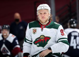 Капризов обошёл Кучерова и вернулся в лидеры гонки российских снайперов сезона НХЛ