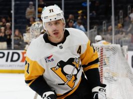 Лишь два игрока в истории «Питтсбурга» забили больше первых голов в матчах КС, чем Малкин
