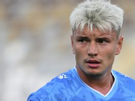 Мостовой может выиграть конкуренцию у Педро в «Зените», заявил Семак