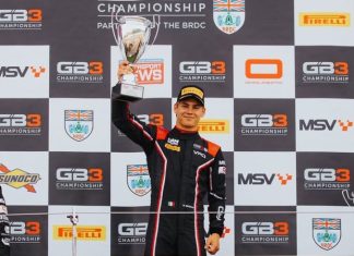 Никита Бедрин одержал две победы в GB3