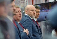 Николай Заварухин покинул пост главного тренера «Автомобилиста»