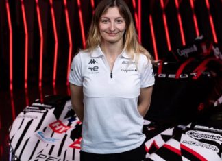 Пилотесса Mercedes-AMG стала гонщиком Peugeot в «гиперкарах»