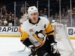 «Питтсбург» с Малкиным проиграл «Филадельфии» во втором матче серии плей-офф НХЛ