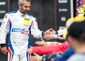 Тимо Глок останется пилотом McLaren в 2026 году