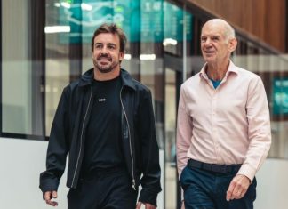 В Aston Martin рассказали, как Эдриан Ньюи отреагировал на проблемы с мотором Honda